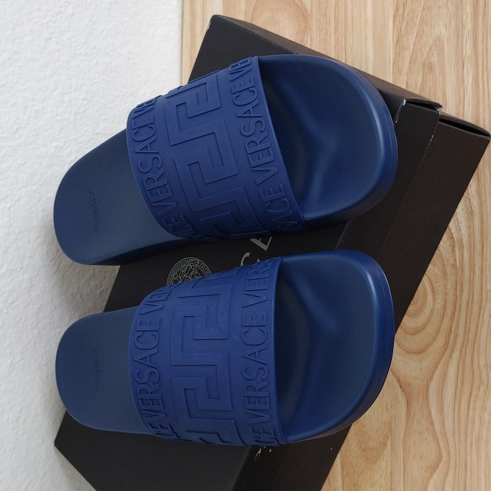 Versace Slides - Picture 8 of 12
